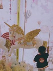-爱丽丝奇幻乐园