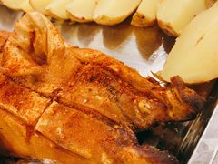 烤乳猪-浮何烤铺(桐梓林店)