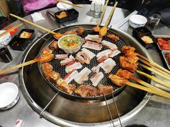 -彝人部落火盆烧烤(原内环足球场店)