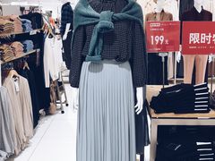 -优衣库(上海正大广场店)