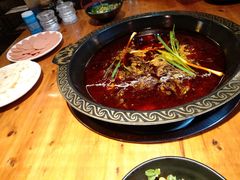 -三道苗苗鱼·美蛙黄辣丁(八里店)