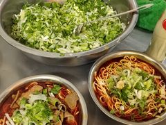 -薛记襄阳香辣牛肉面(平安路店)