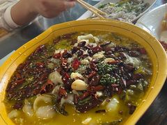 -雪湖煜辰鱼头老店(雪野湖店)