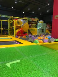 -蹦蹦跳跳(新奥购物中心店)