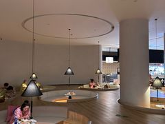 -涨巢·潮玩水疗局