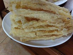 -胡须佬鸡煲四季火锅店(石厦西村直营店)
