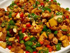 -雀蓝川菜(奥体广场店)