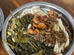 -灵山卢梅燕粉店