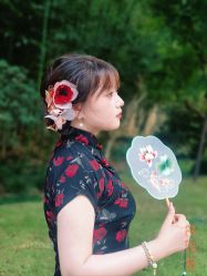 -一揽芳华汉服旗袍体验馆(拙政园店)