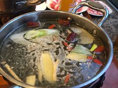 -长安先导国际创新人才交流中心·地中海餐厅·潮汕牛肉火锅·欧陆花园烧烤