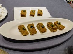 鱼籽素烧鹅-狮王府淮扬菜(万象城店)