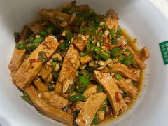 -绿草地·湘菜(7mall店)