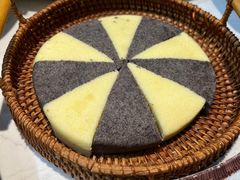 双色小米糕-外婆船宴餐厅·外婆喊你回家吃饭