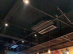 -新楚记烧烤·酒场·夺命肥肠(车公庙店)