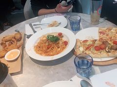 -必胜客(金鹰店)