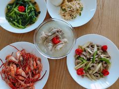 -爱的果实月嫂育婴师(世纪东方店)