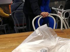 -巴黎贝甜(大宁国际商业广场店)