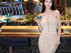 -鲜璟台·地标景观餐厅(上海中心店)