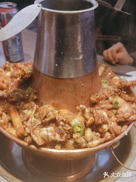 老佛爷铜炉蛙锅(东门老街店)招牌蛙锅图片