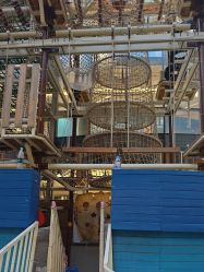 -PIPIKINGDOM皮皮王国欢乐号(欢乐海岸购物中心店)