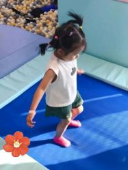 -多多淘儿童体验中心(重庆来福士店)