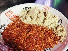 -小辣椒汤锅烧烤(温泉南街店)