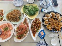 -覃记海鲜美食餐厅