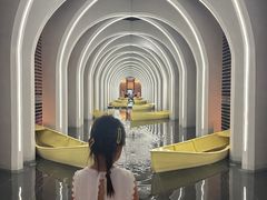 -涨巢·潮玩水疗局