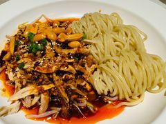 -荣小馆(椒江青悦城店)