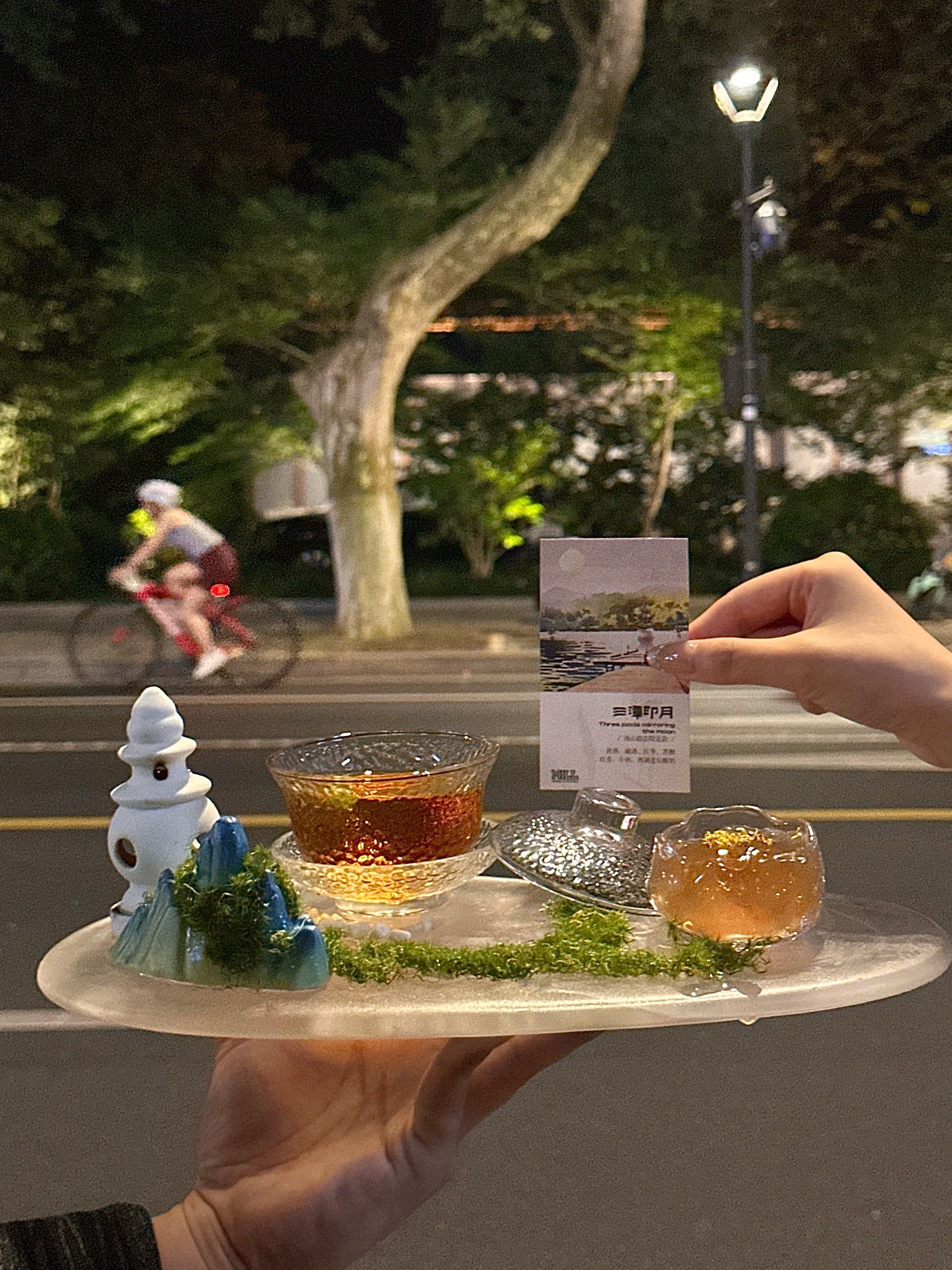 杭州西湖边!南山路上绝美的中式酒吧