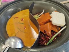 -生活如沸·顺德水牛奶火锅(大学路店)