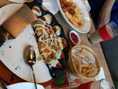 -必胜客(欢乐颂店)