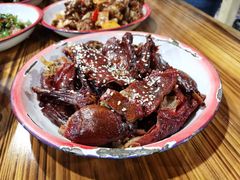 酱鸭-老三样·美食研究中心(世贸路店)