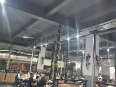 大堂-胡四哥特色火盆烧烤(总店)