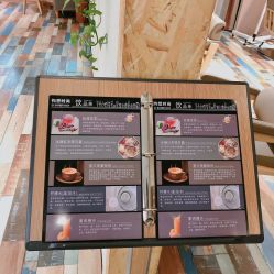 -构想时尚发型会所