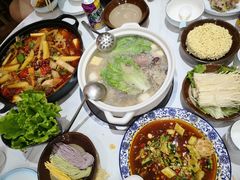 -许大亮淄博烧烤·自助鲜牛肉火锅(大江东宝龙店)
