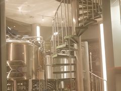 -The BREW·酿餐厅(浦东嘉里大酒店)