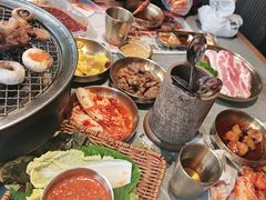 -草家酱蟹炭火烤肉店(珲春南路一店)
