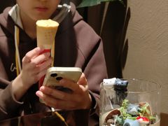 -Fridi Patisserie Cafe