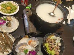 -牛牛和牛海鲜粥底火锅(长虹国际城店)