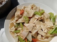 -小锅饭豆腐馆(重工北街普罗旺斯店)