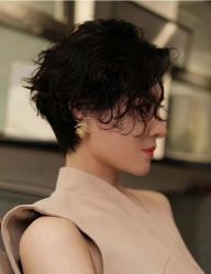 -朗峰专业美发沙龙