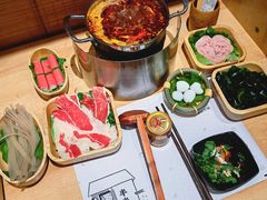 -独食火锅·半米屋台(直营总店)