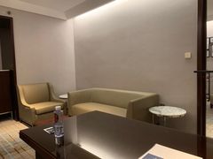 -上海龙之梦万丽酒店