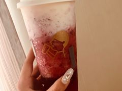 -喜茶(北京华贸购物中心店)