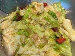 干锅包菜-老湘亲·品鉴湘菜(蔡塘爱琴海店)