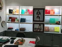 -亲吻宝贝儿童摄影