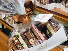 -Laderach 莱德拉(上海环贸iapm店)