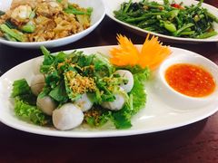 -Dang restaurant (patong phuket)