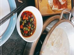 -老来福·非遗酸汤兔(凯旋路店)